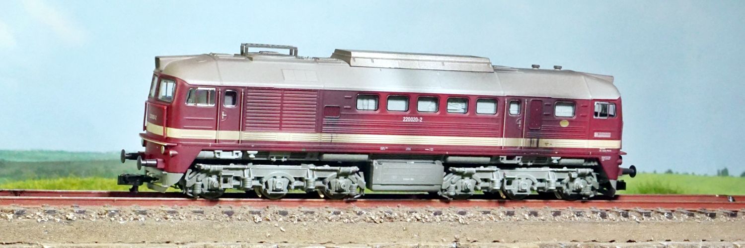 locomotiva diesel Br 220 scara TT
