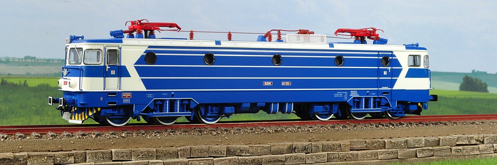 locomotiva 060EA BDZ