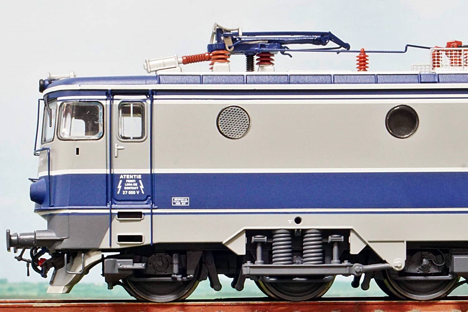 locomotiva-electrica-060-ea-af10031