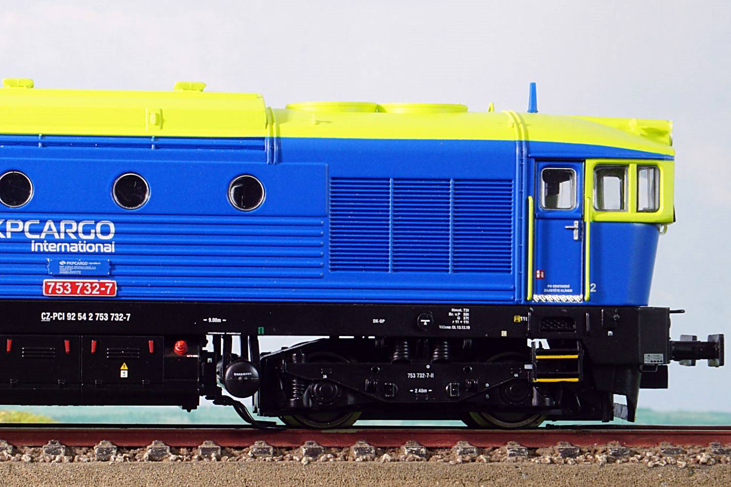 vagoni rivarossi e locomotive (e rotaie) - Collezionismo In vendita a