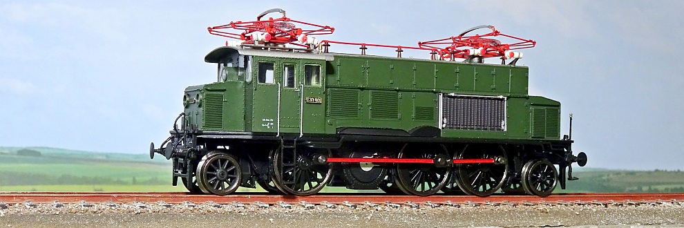 locomotiva electrica E 33 HR 2549