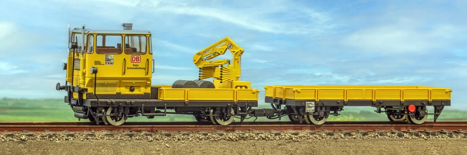 Modellismo Ferroviario - Rivarossi HR2909 - H0 1:87 - Motocarrello di servizio RFI KLV 53 con gru a braccio FASSI e rimorchio Epoca V