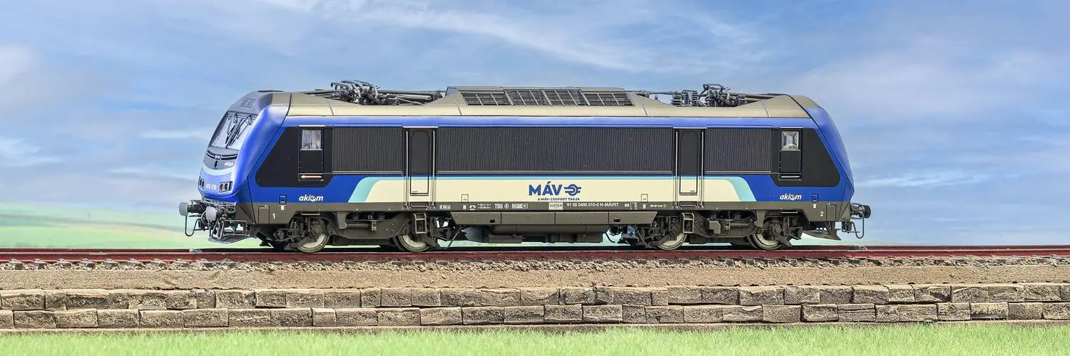 locomotiva 490 010 HR2995