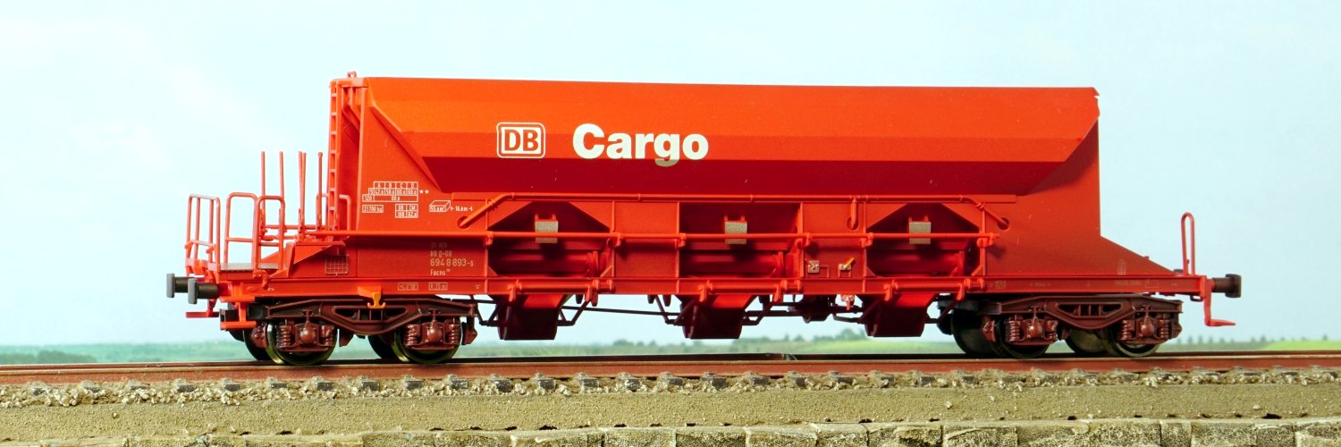 vagon autodescarcator M�rklin 48105