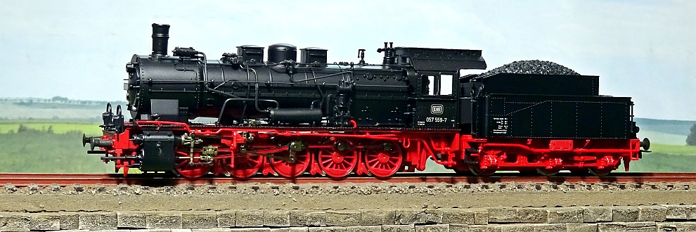 Locomotiva cu abur 057 Roco 52609