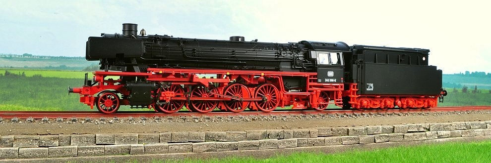 locomotiva Br 042 Trix