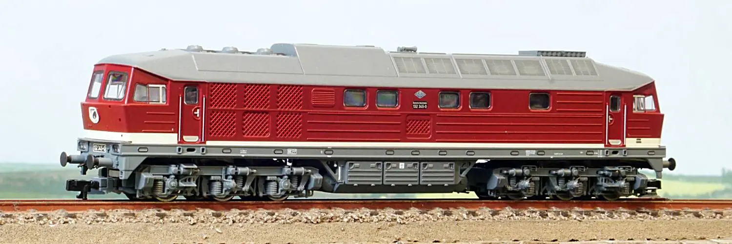 locomotiva diesel 132 345-0 scara TT